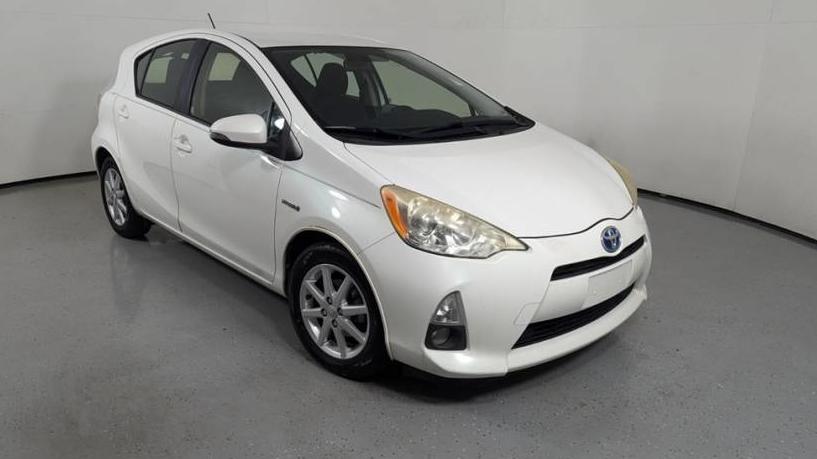 TOYOTA PRIUS C 2014 JTDKDTB30E1563461 image